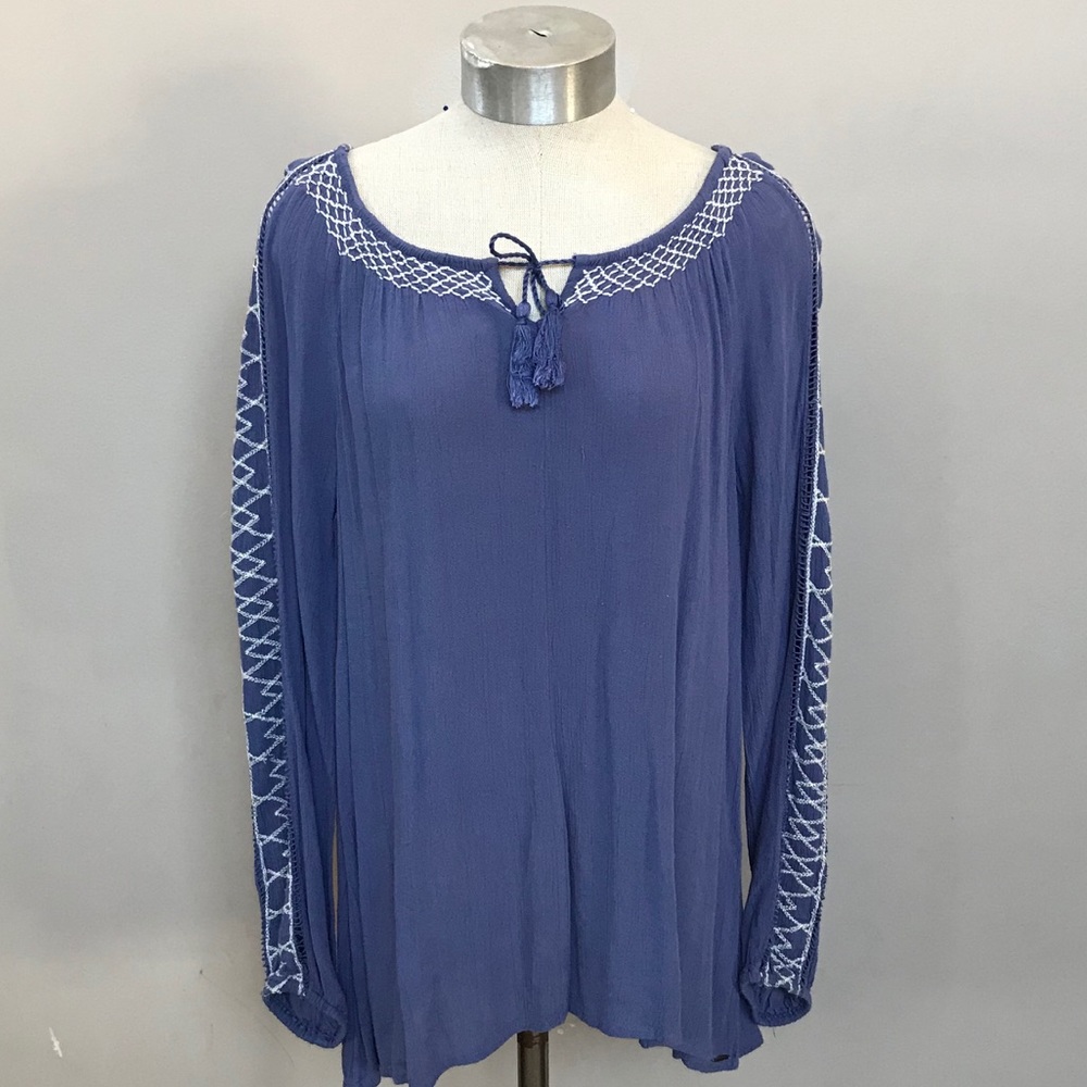 🛍 5 for $25 Blue O'NEILL Long Sleeve Peasant Top